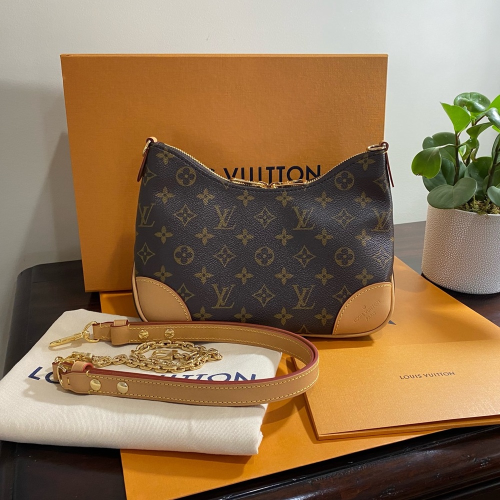 SOLD NEW Louis Vuitton Boulogne Monogram